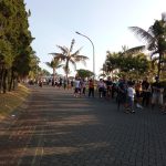 MERAYAKAN HARI KAKEK NENEK DAN LANSIA DENGAN JALAN SEHAT DAN BINA KELUARGA